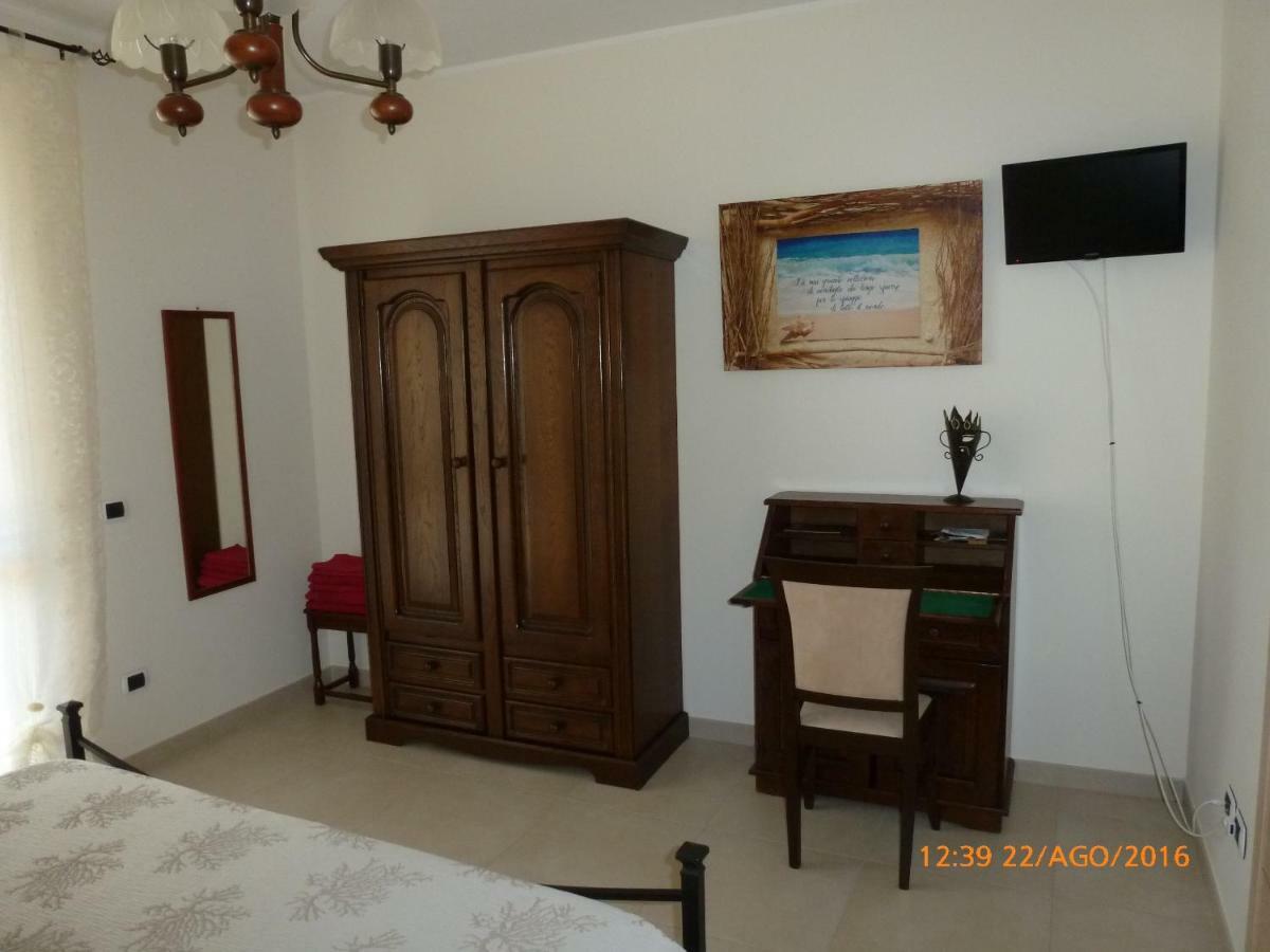 Bed and Breakfast Sogno Di Mare Pula Exterior foto